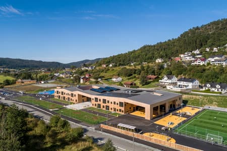 Borgafjellet Elementary School